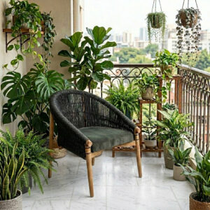 Alternative view of Arm chair 10